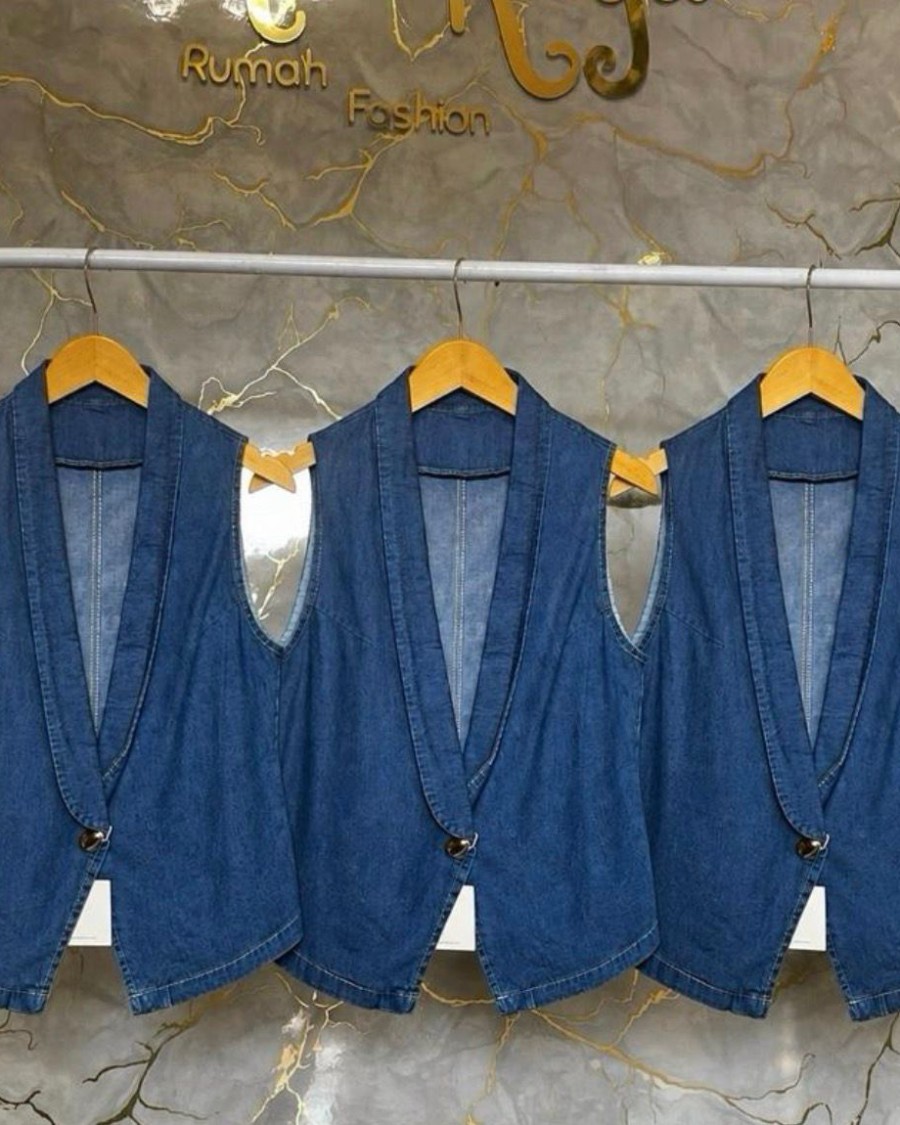 Vest Jeans